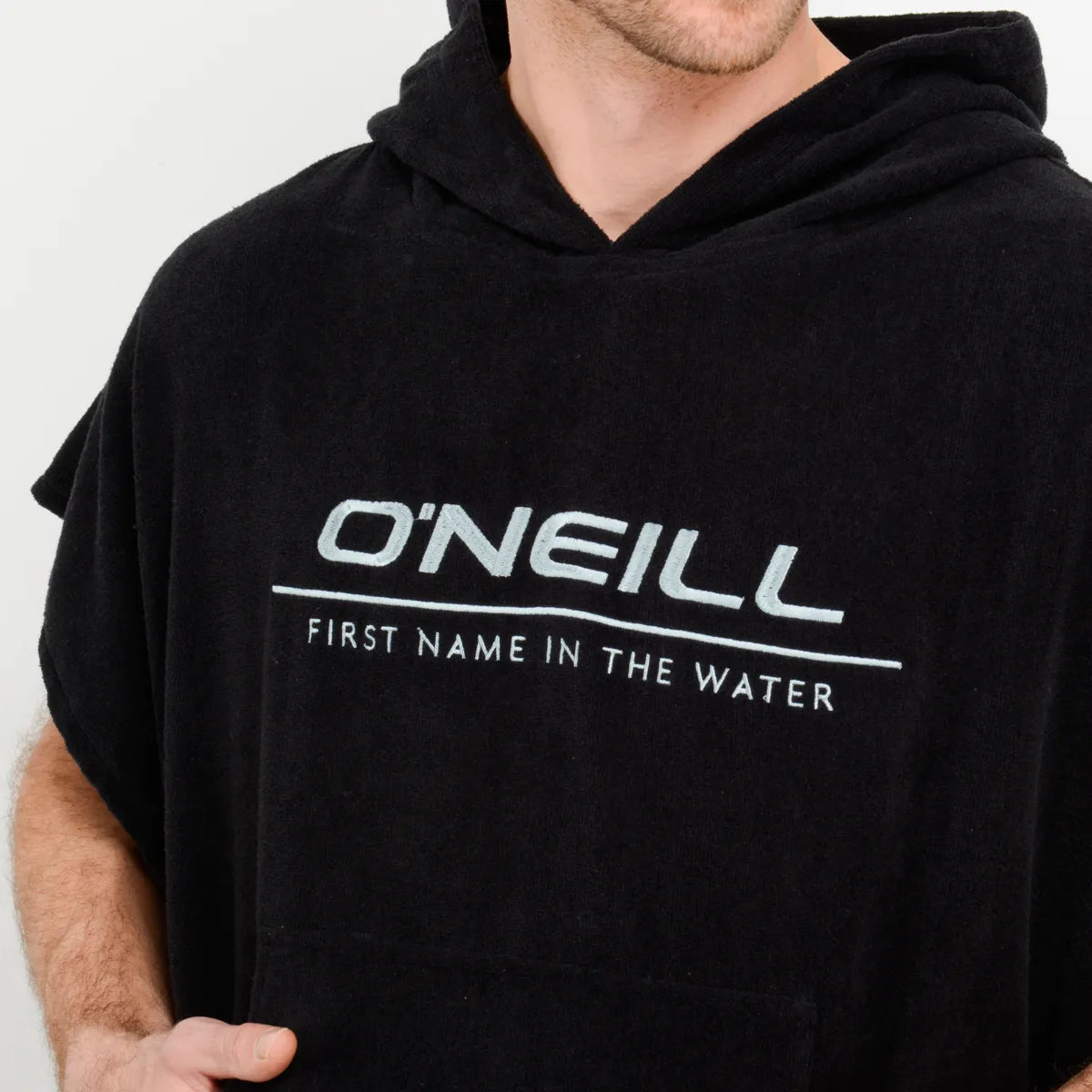 Poncho Toalla Adulto Negro Oneill