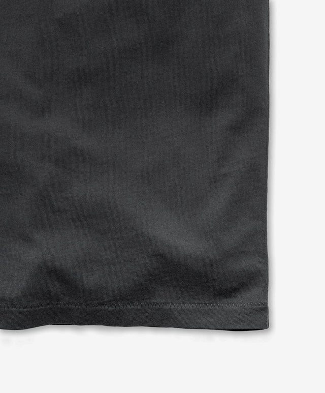 Polera Sojourn Pocket Tee Bright Black Outerknown