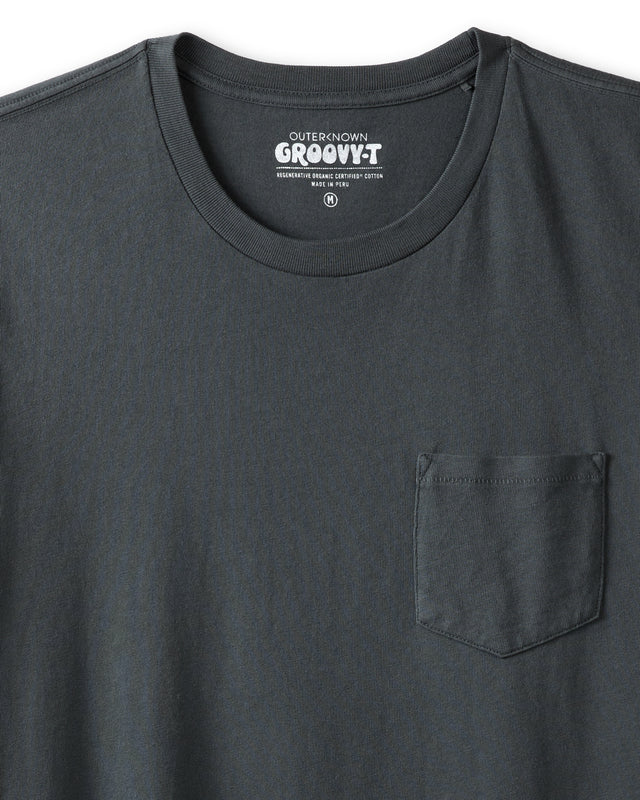 Polera Groovy Pocket Tee True Black Outerknown