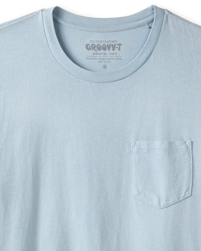 Polera Groovy Pocket Tee Sky Ride Outerknown