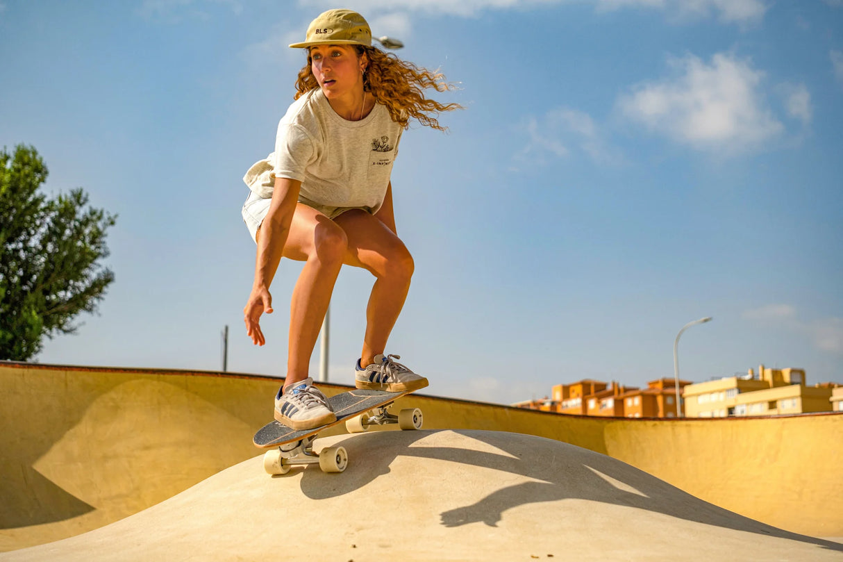 Surfskate Aztron Inscape Compacto con ATOMIC Truck