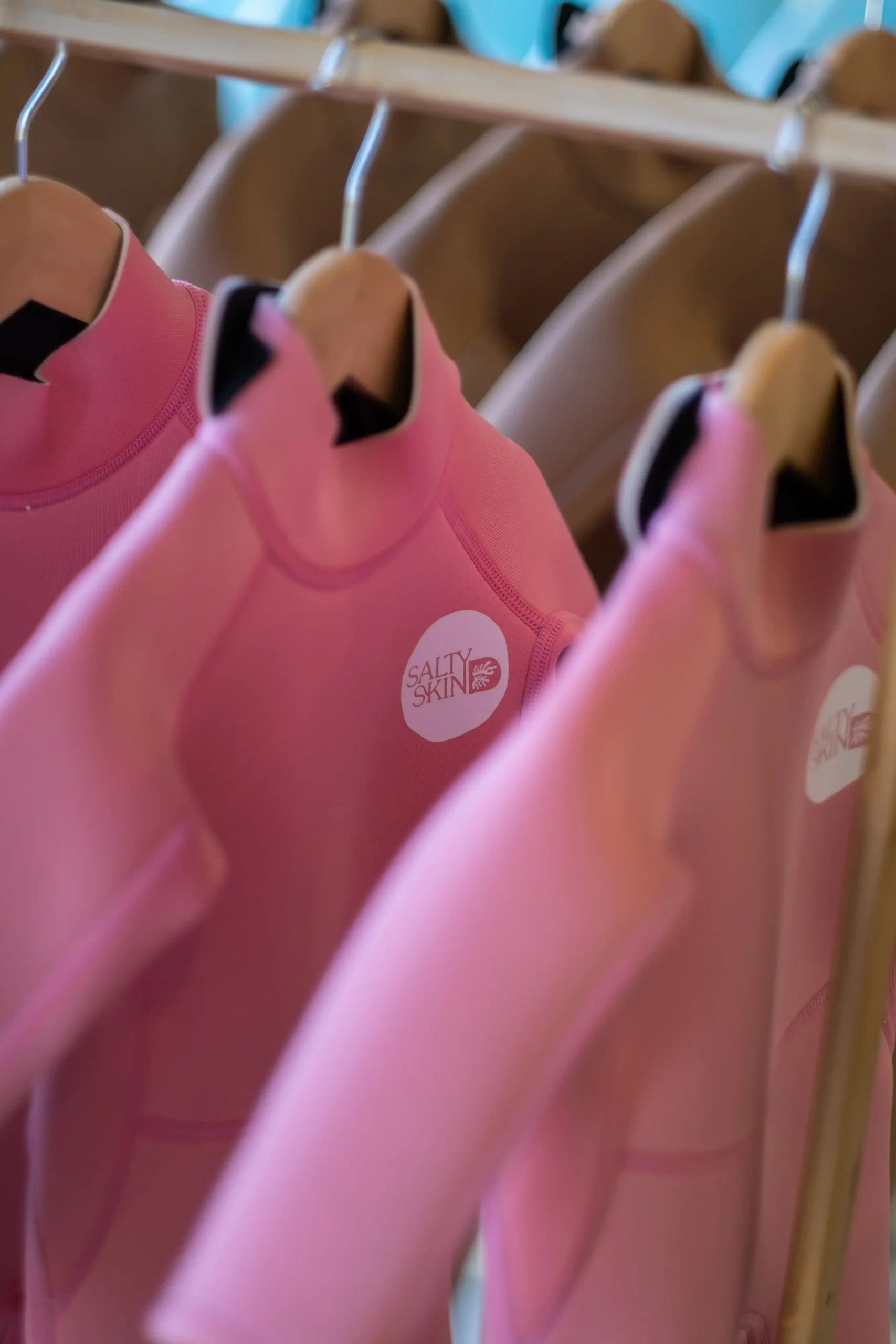 Traje de Agua 3mm Rosado Salty Skin