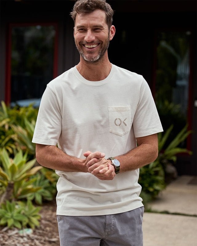 Polera Ok Stencil Pocket Salt Outerknown