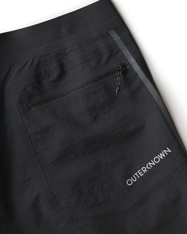 Short Apex Evolution Pitch Black Outerknown