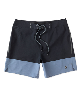Short Apex Evolution Trunk 17'' Storm Block Outerknown
