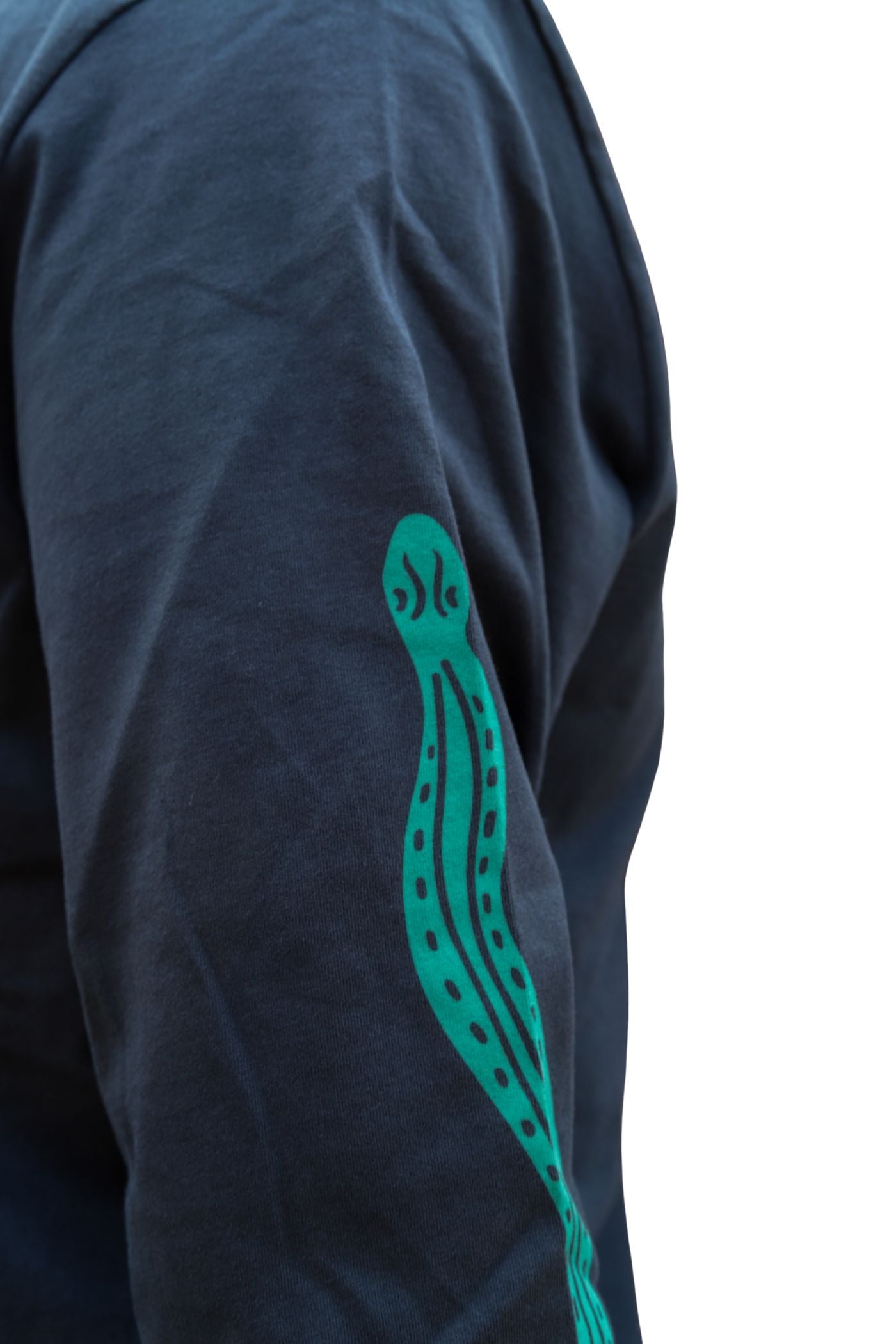 Polera Manga Larga Negra Punta de Lobos