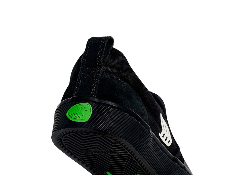 Zapatilla Hombre Cariuma Slip On Pro Negro